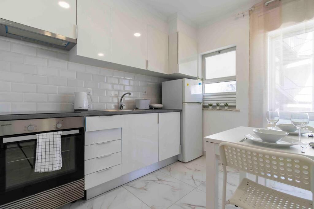 Modern Apartment Beach View Armacao de Pera Exterior foto