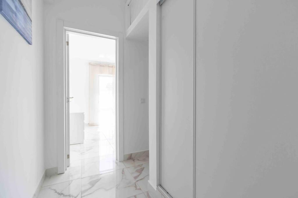 Modern Apartment Beach View Armacao de Pera Exterior foto